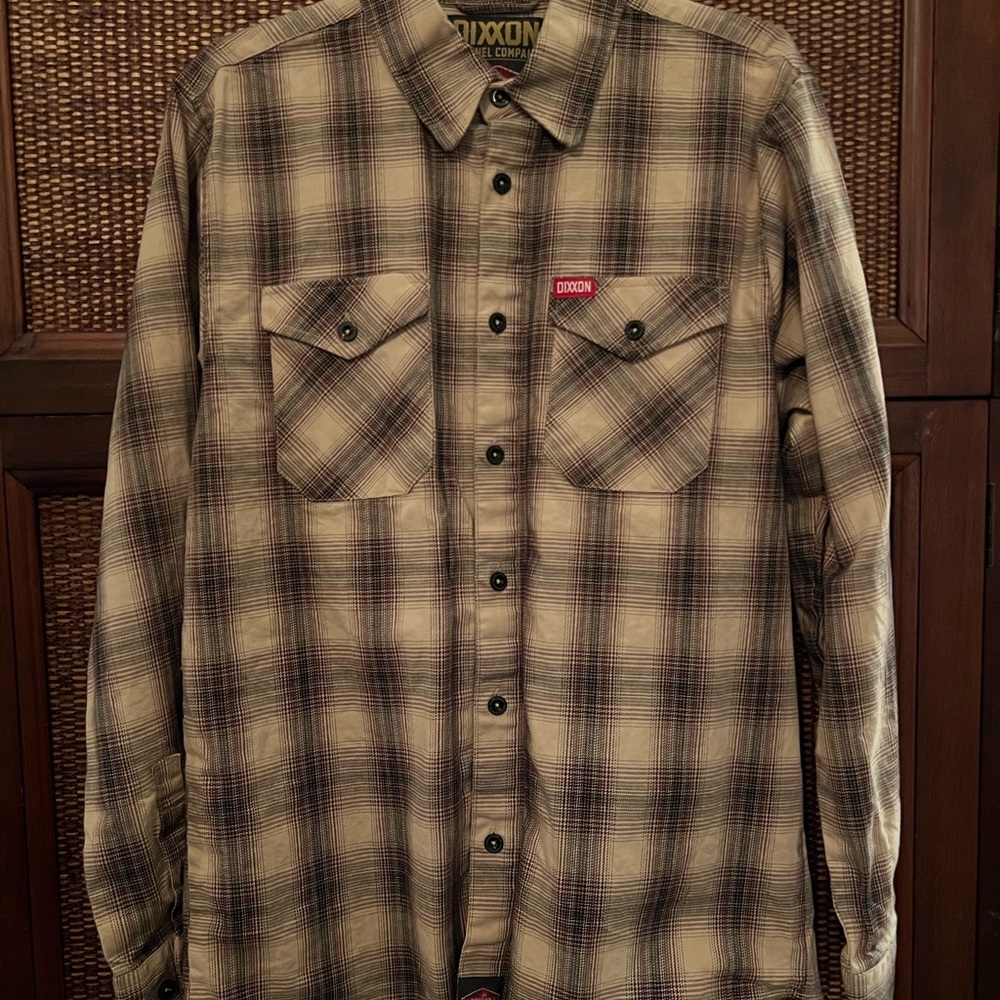 DIXXON Flame Resistant Flannel, Size Medium, NWOT